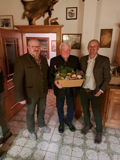 Alles Gute KARL MAUERHOFER zum 80er - Staudach