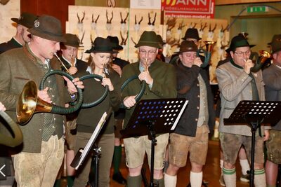 Klangvolle Premiere unserer Jagdhornbläser