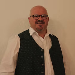 DI (FH) Gerhard Fuchs, MBA